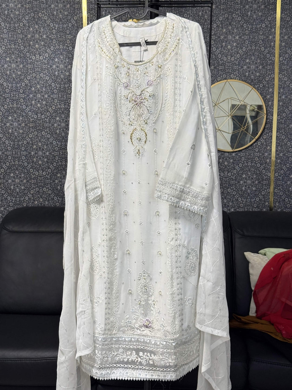 AL UMER Ivory Grace Pearl Chikankari 3pc