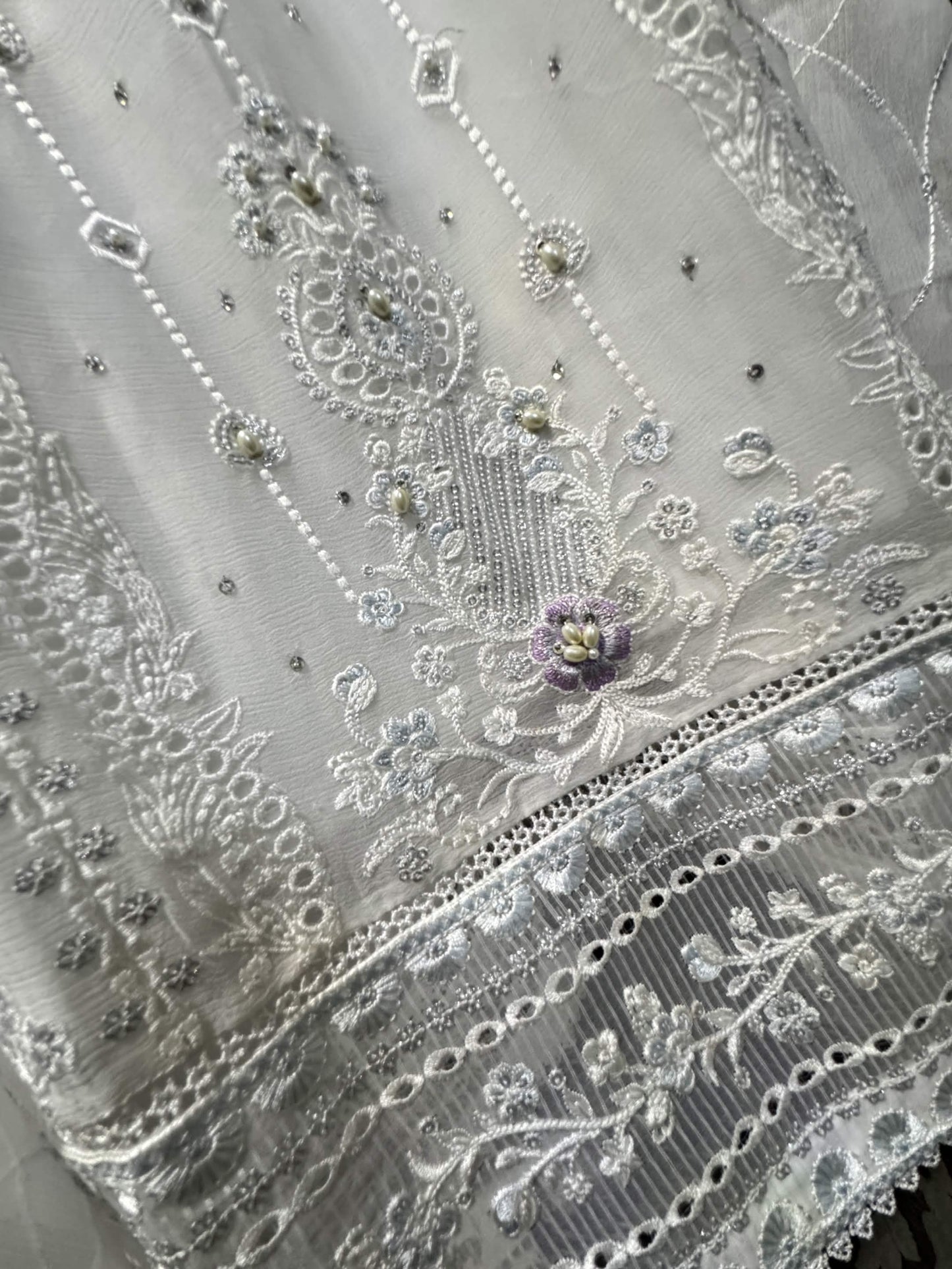 AL UMER Ivory Grace Pearl Chikankari 3pc
