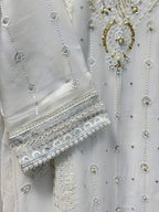 AL UMER Ivory Grace Pearl Chikankari 3pc