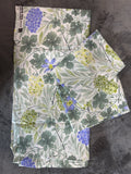 Home Tex Classical floral and fruit-themed bedsheet set