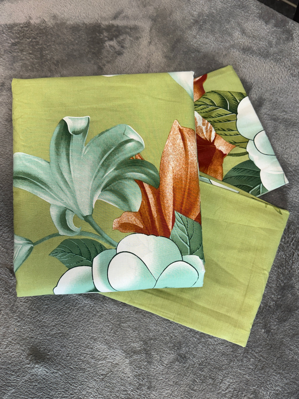 Home Tex Classical Tropical Bloom Floral Bedsheet Set